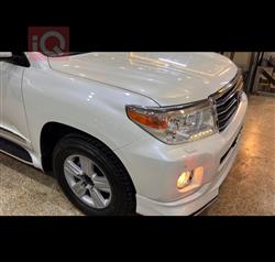 تۆیۆتا لاند کروزەر